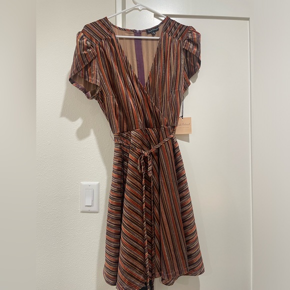 Smak Parlour Dresses & Skirts - NWT Smak Parlour Striped Multicolor V-Neck Dress
